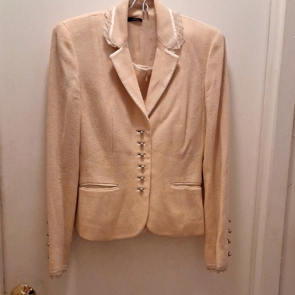Elie Tahari Vintage Winter White Wool Dress Suit With Silver Tone Bead Buttons